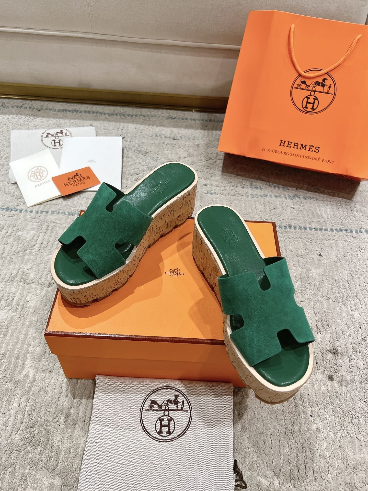 Hermès Wedge Sandals – 2024 Spring/Summer Collection