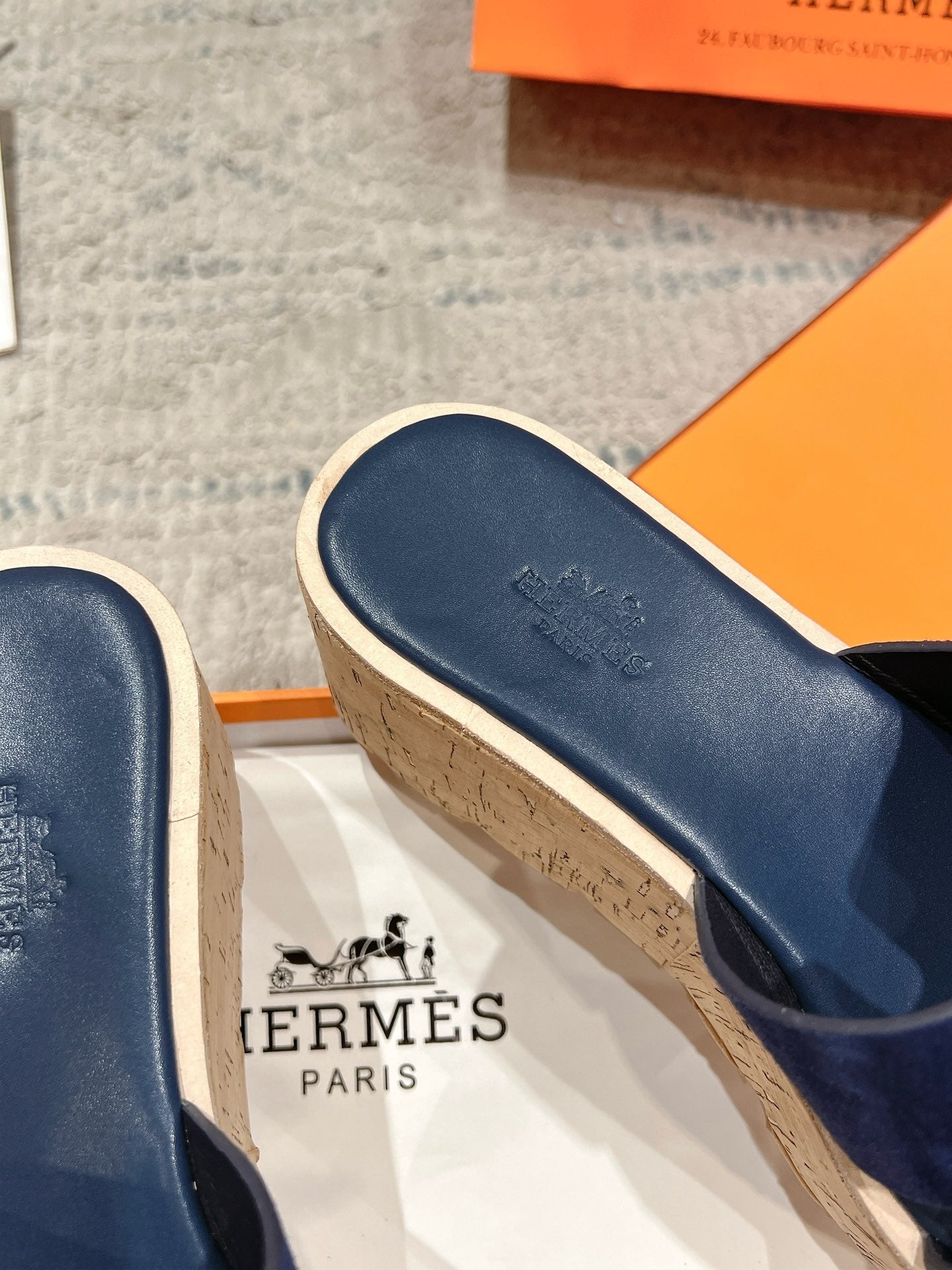 Hermès Wedge Sandals – 2024 Spring/Summer Collection