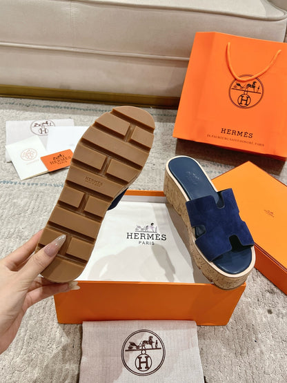Hermès Wedge Sandals – 2024 Spring/Summer Collection
