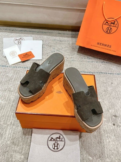 Hermès 2024 Spring/Summer Wedge Sandals – 2024 Spring/Summer Collection