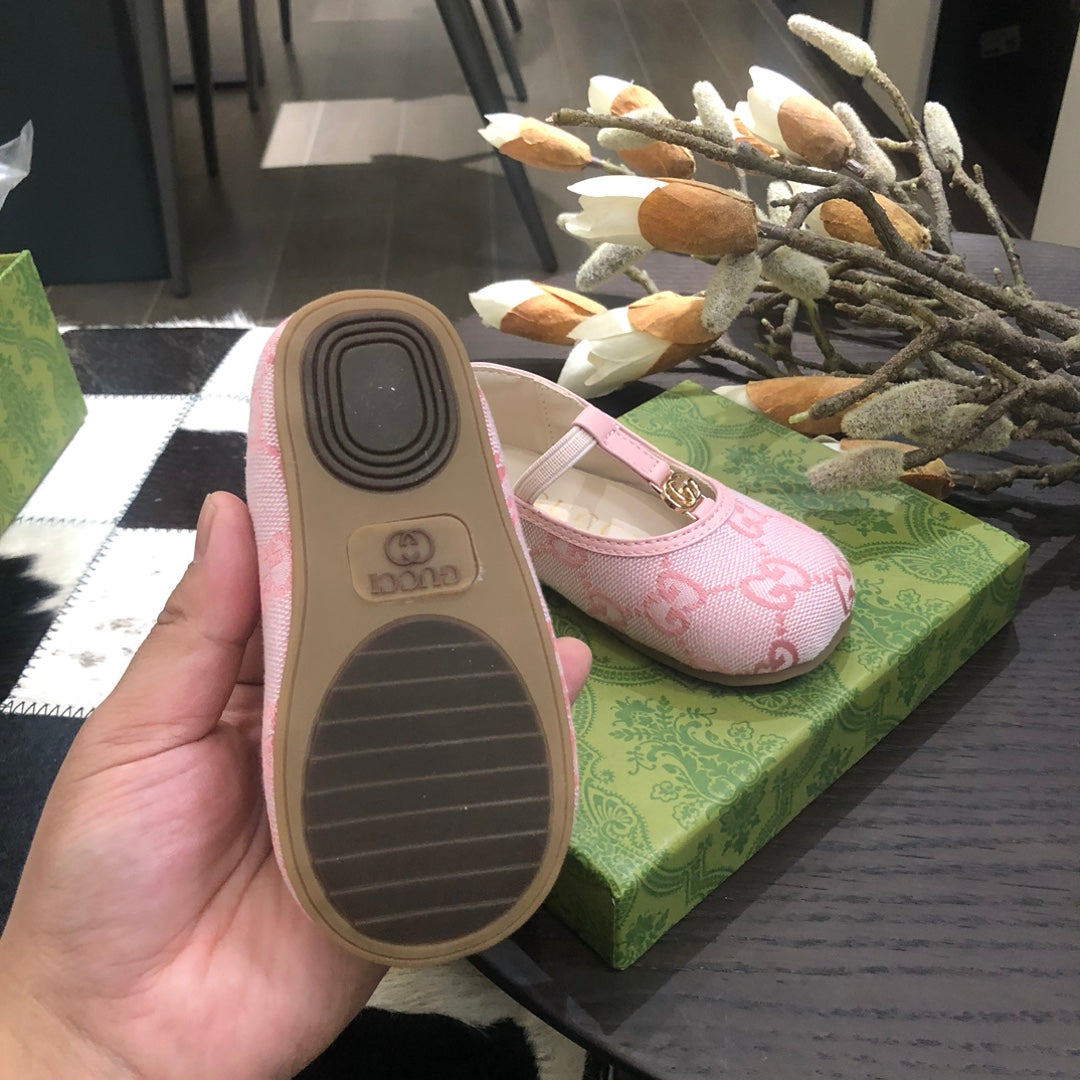 Gucci Kids Footwear – Kids Collection