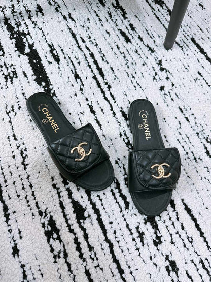 Chanel Quilted Buckle Flat Sandals – 25 Collection – Spring/Summer