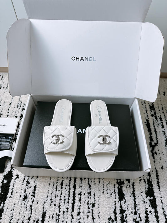 Chanel Quilted Buckle Flat Sandals – 25 Collection – Spring/Summer