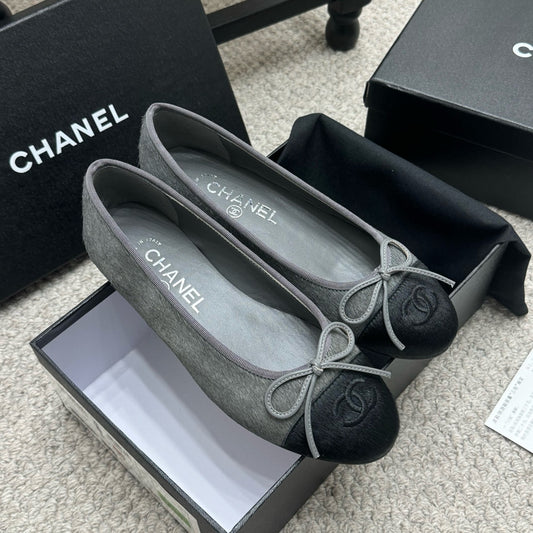 Chanel Classic Round-Toe Ballet Flats – Spring/Summer Collection – 25SS