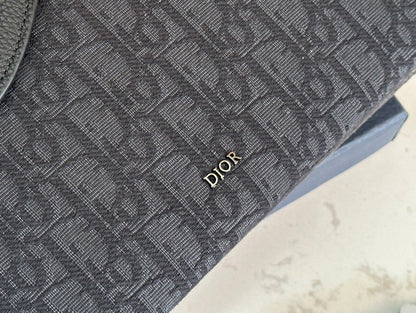 Dior A5 Oblique Triangle Clutch Bag – 2025 Spring Collection