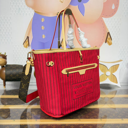 Louis Vuitton Neverfull Bandoulière Inside Out Tote Bag