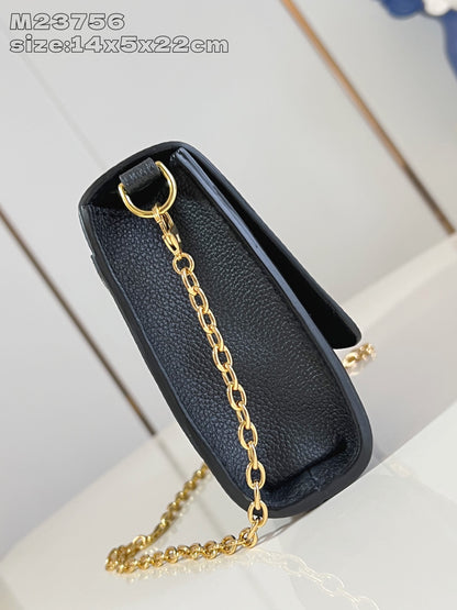 Louis Vuitton Pochette Louise Chain Bag