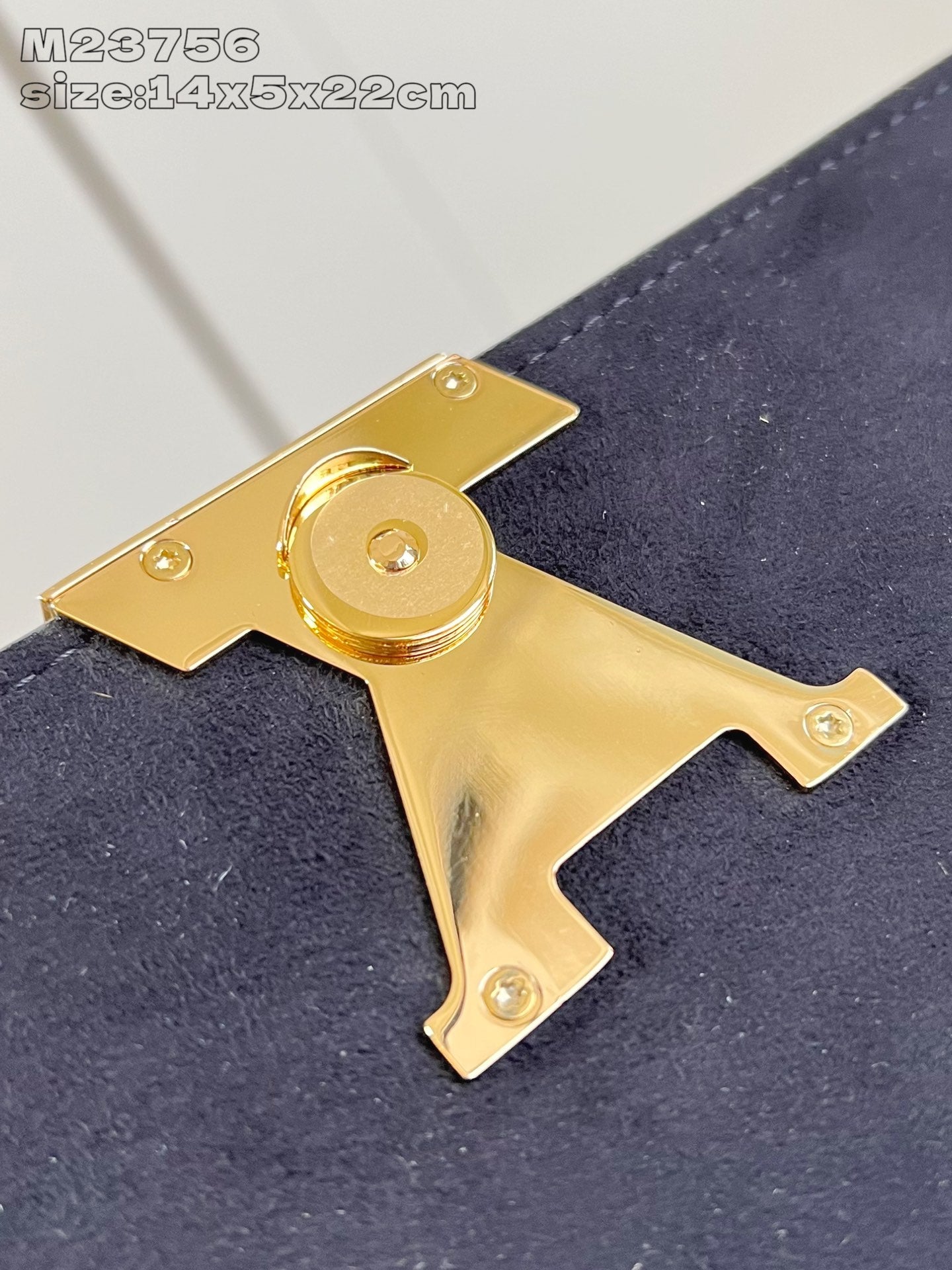 Louis Vuitton Pochette Louise Chain Bag