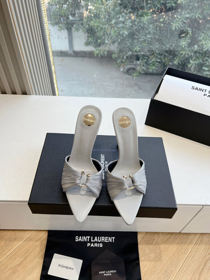 Saint Laurent Lee Metal Chain Pointed-Toe Pumps