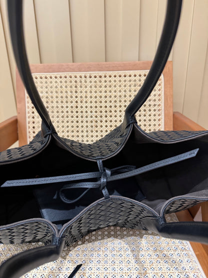 Bottega Veneta Pinacoteca Tote Bag