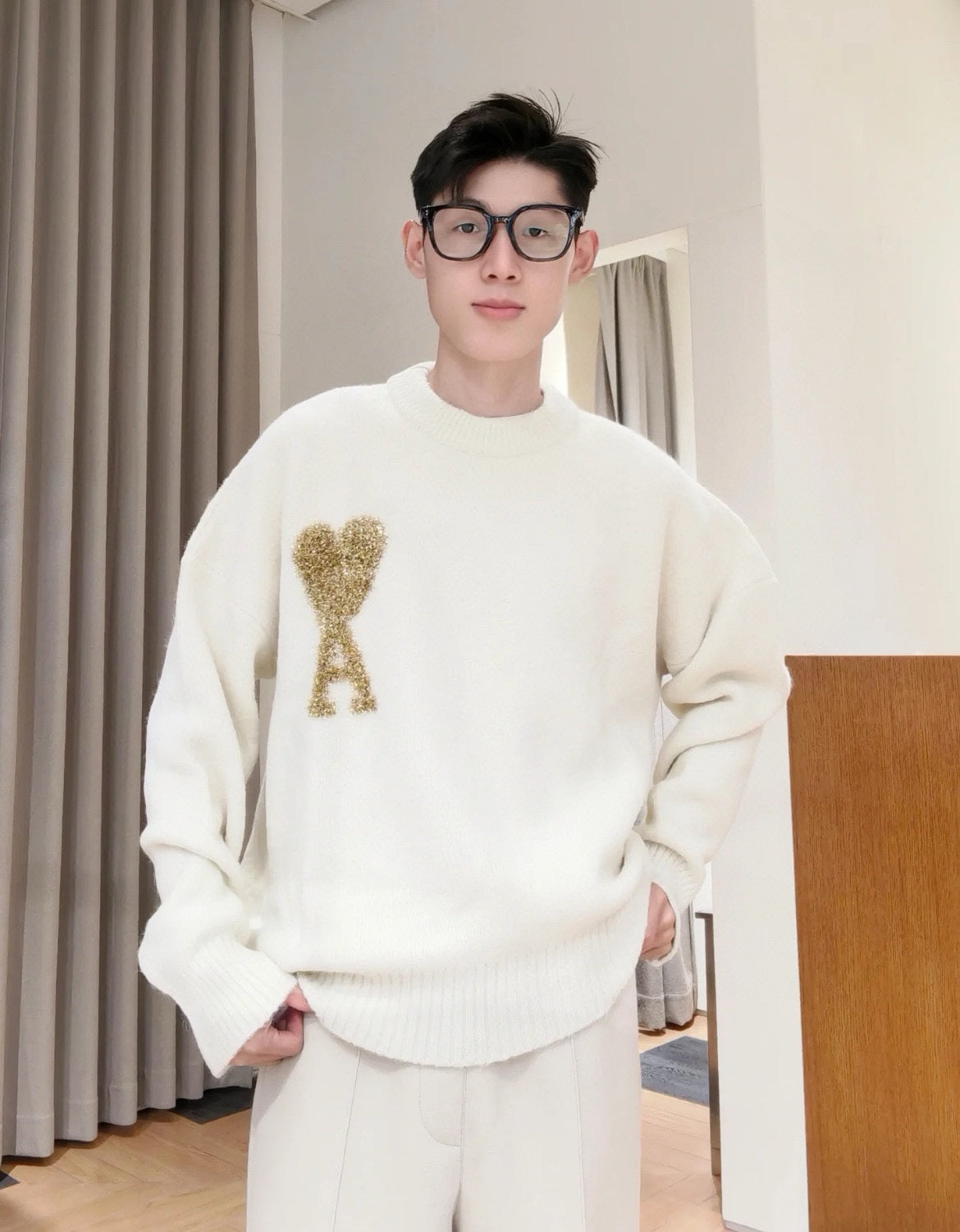 AMI Paris Gold Thread Heart Jacquard Sweater – 24FW Limited Edition