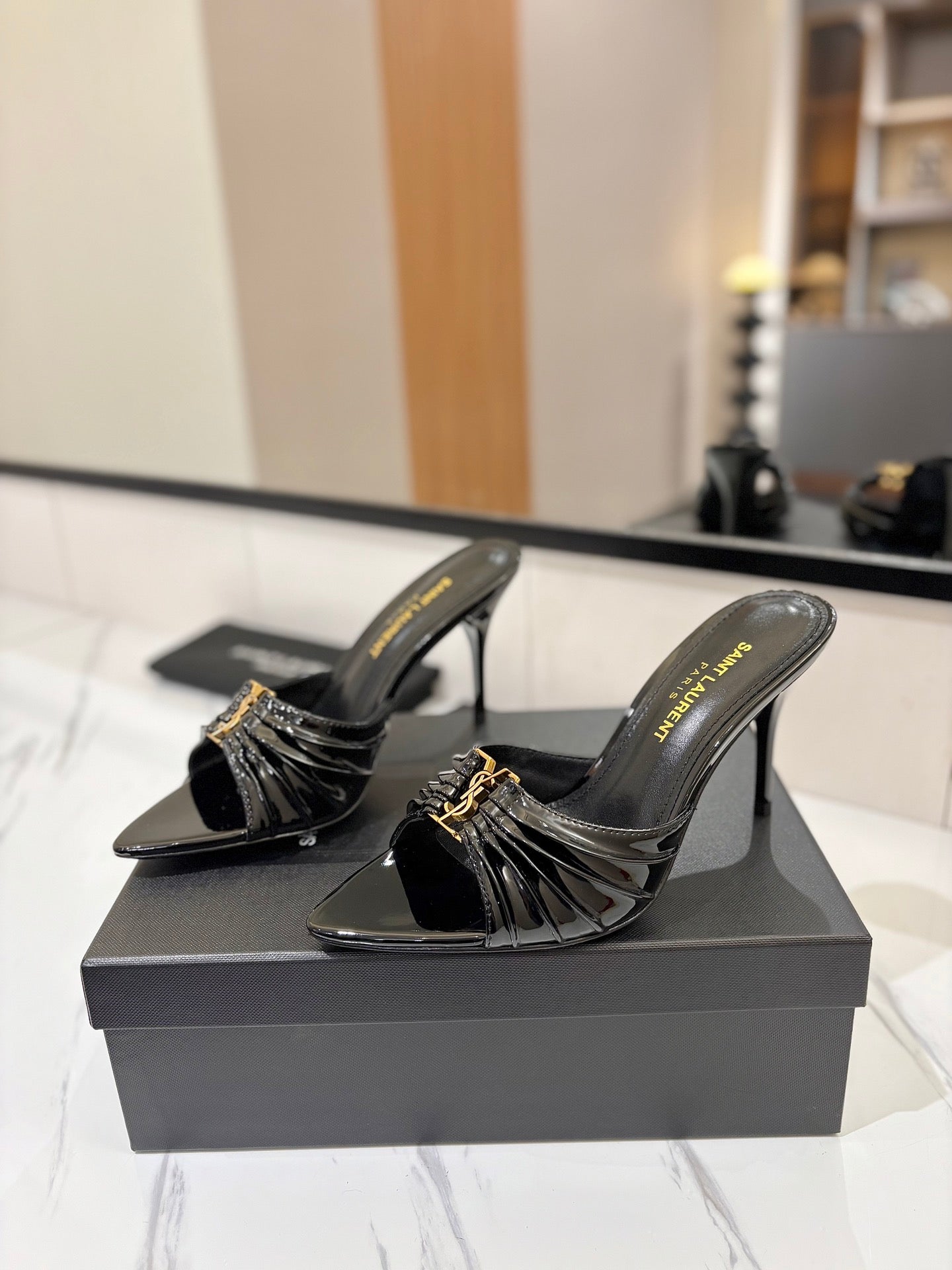 Saint Laurent Crystal Chain Patent Leather Heeled Sandals – 2025 Spring/Summer Collection