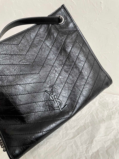 Saint Laurent Niki Medium Tote Bag