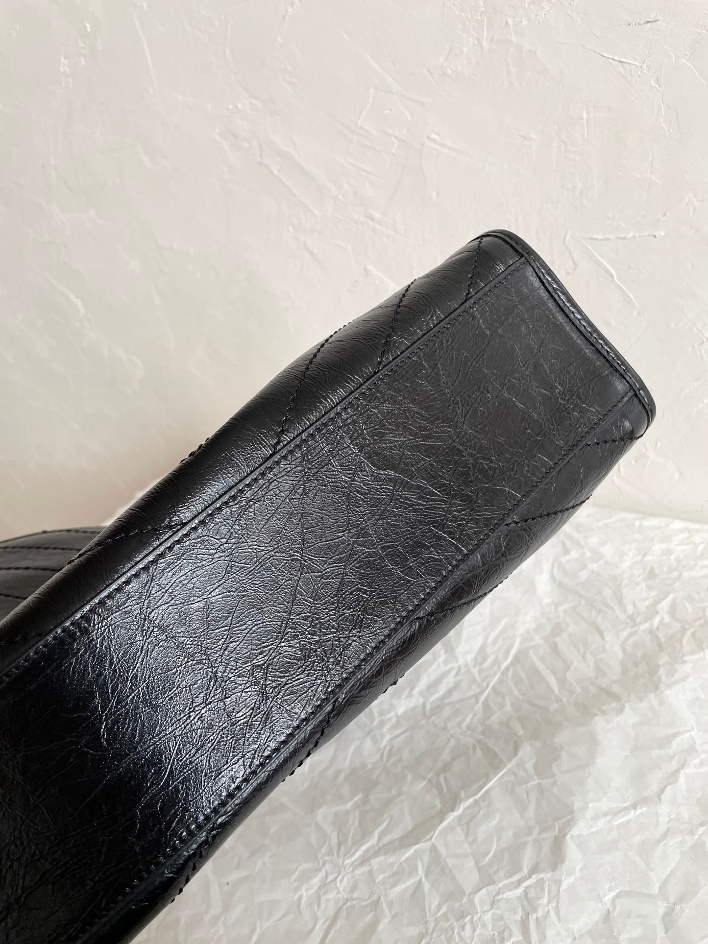 Saint Laurent Niki Medium Tote Bag