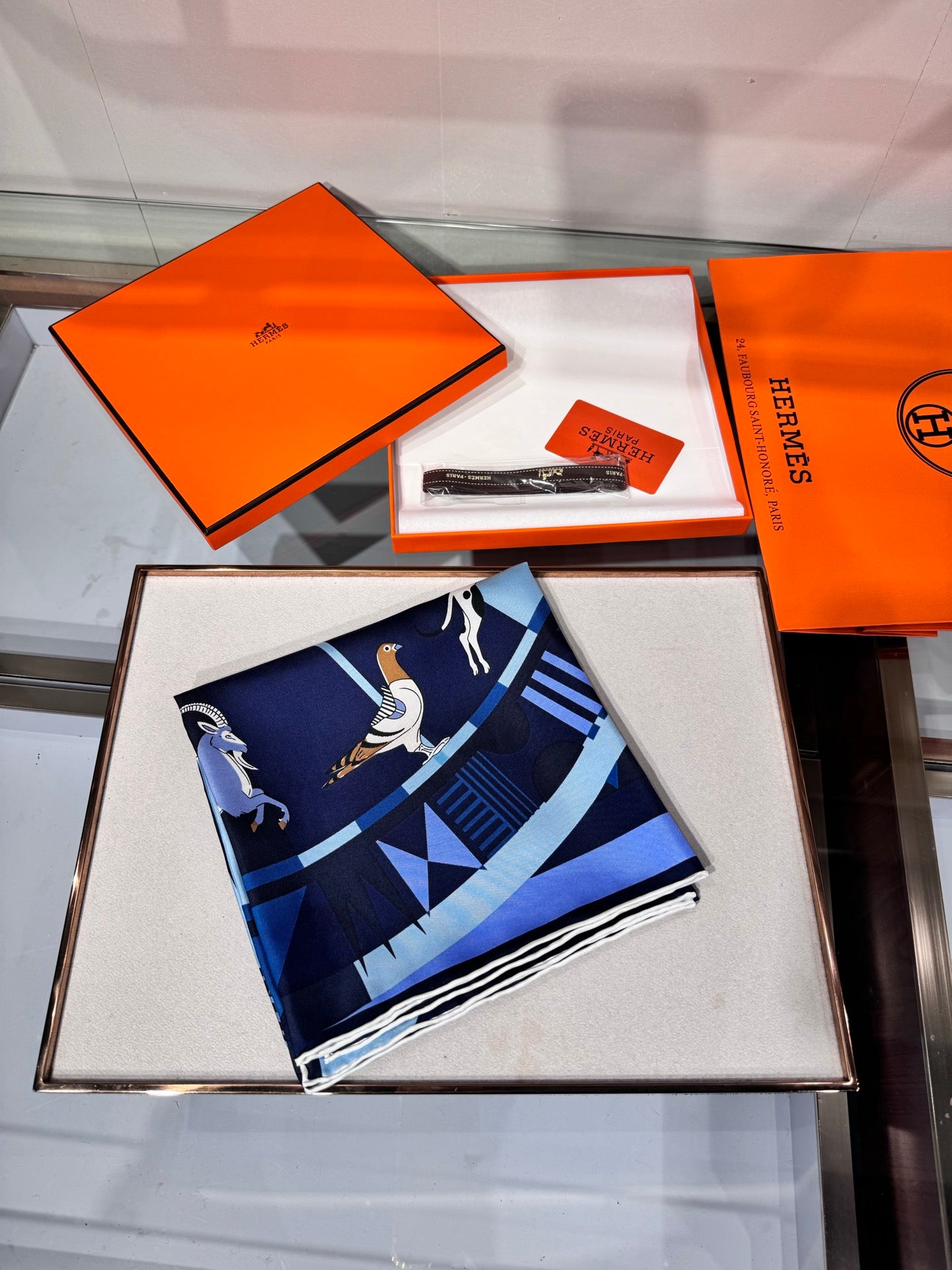 Hermès King of Tigers Carousel Silk Scarf – 2025 Spring Collection