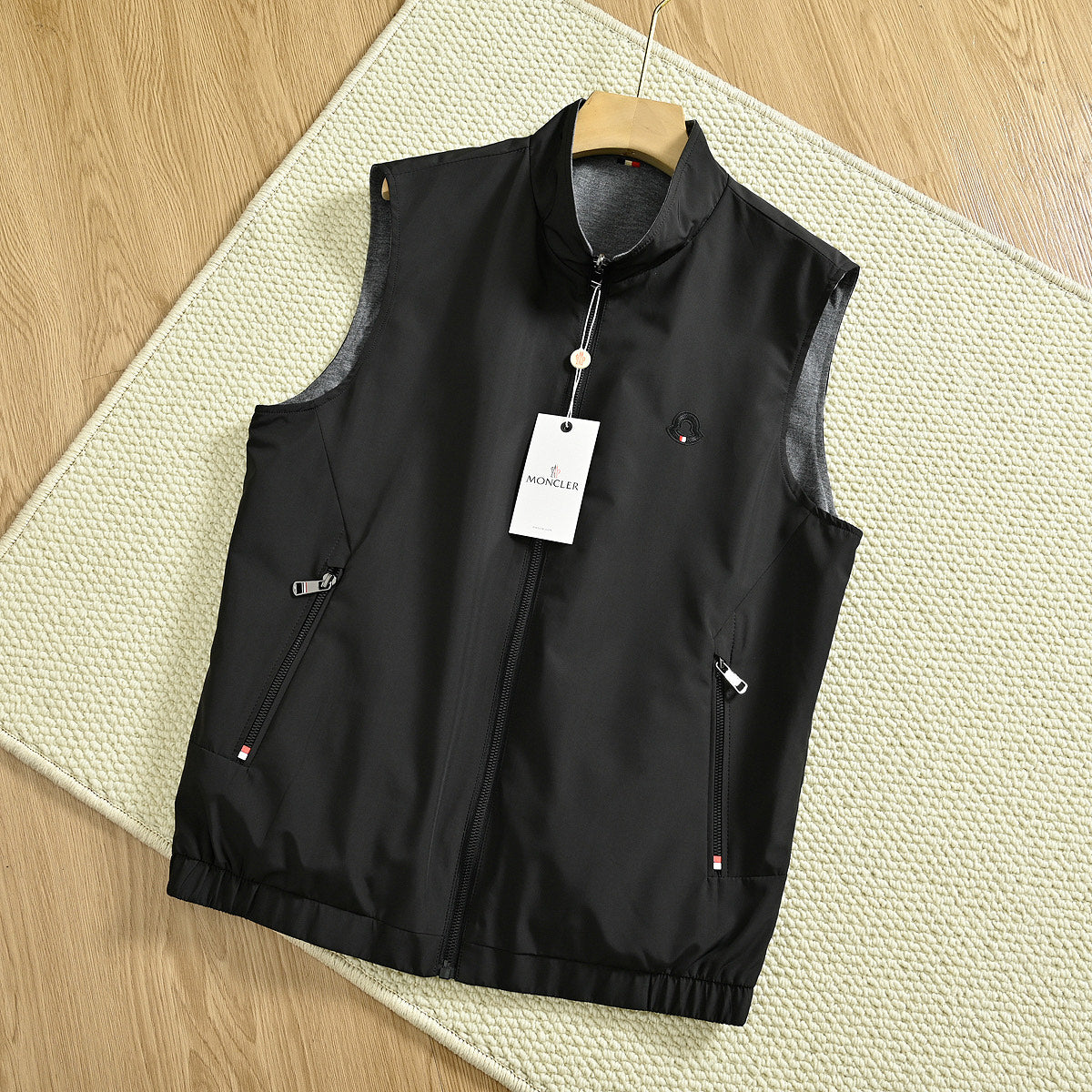 Moncler Reversible Stand-Collar Vest – 2025 Spring Collection