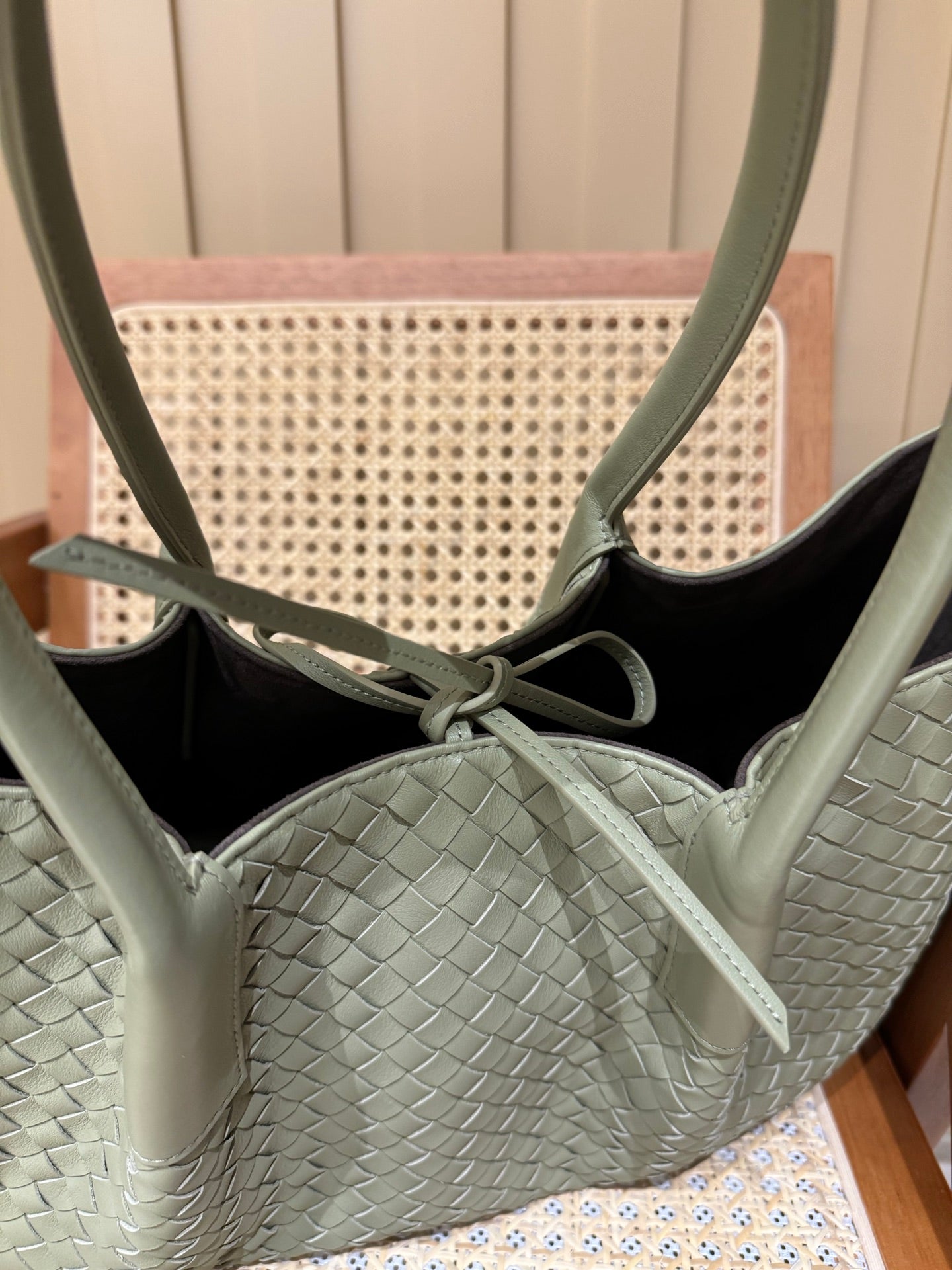 Bottega Veneta Pinacoteca Reversible Large Tote Bag