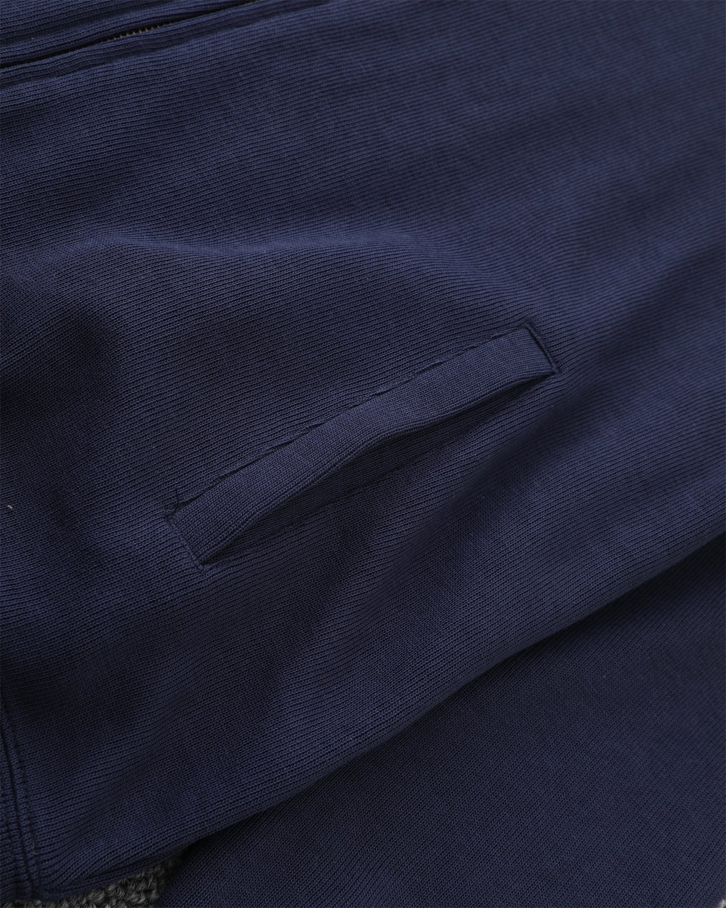 Ralph Lauren Old Money Full-Zip Sweatshirt – 25SS