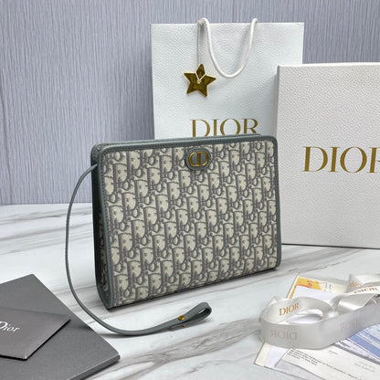 Dior 30 Montaigne Oblique Jacquard Clutch Bag
