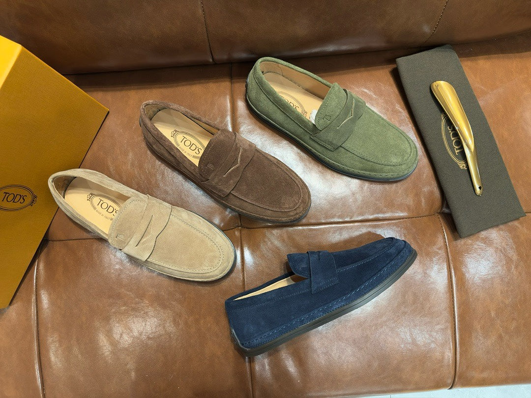 Tod's Gommino Calfskin Loafers