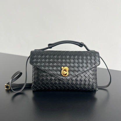Bottega Veneta Knot Lock Crossbody Bag – 2025 Early Spring