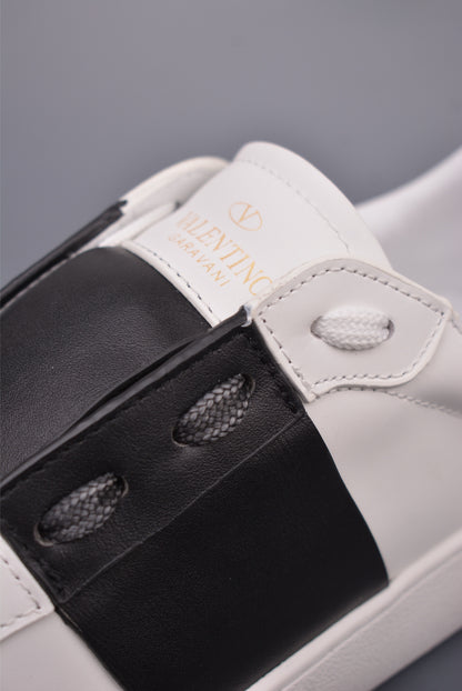 Valentino Rockstud Untitled Rivet Sneakers – 2025 Collection