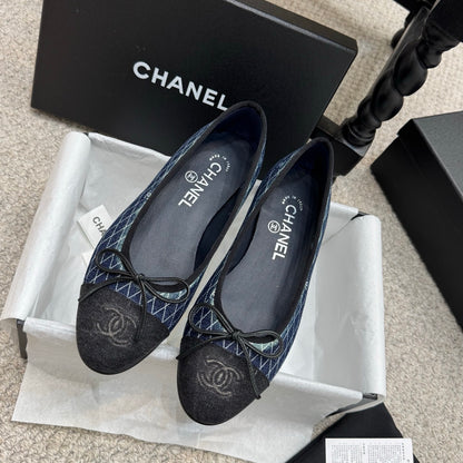 Chanel Classic Denim Ballet Flats – Spring/Summer Collection – 25SS