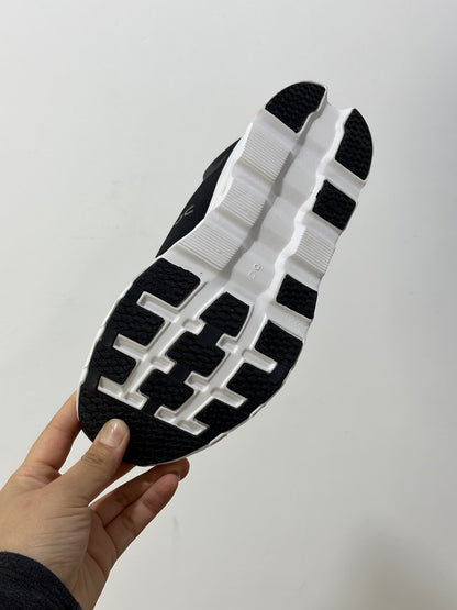 On x Roger Federer Cloudstratus 3 Special Edition Sneakers