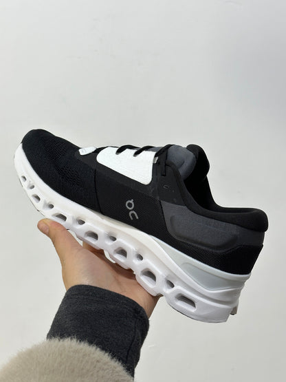 On x Roger Federer Cloudstratus 3 Special Edition Sneakers
