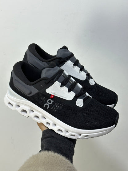 On x Roger Federer Cloudstratus 3 Special Edition Sneakers
