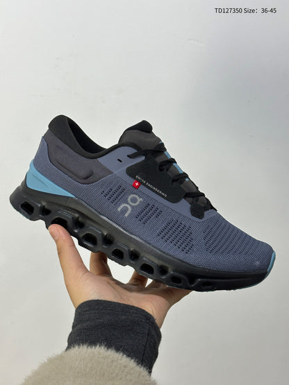 On x Roger Federer Cloudstratus 3 Special Edition Sneakers