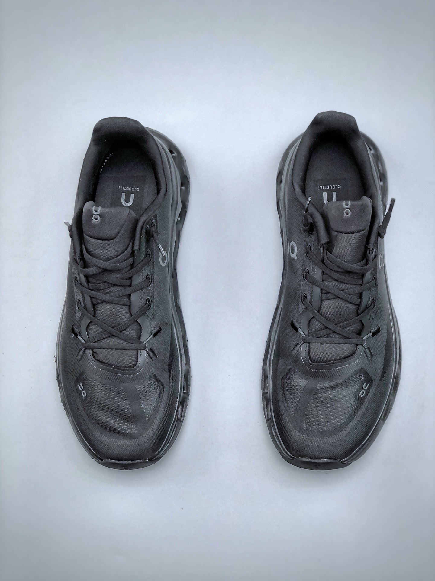 On Cloudtilt Running Shoes