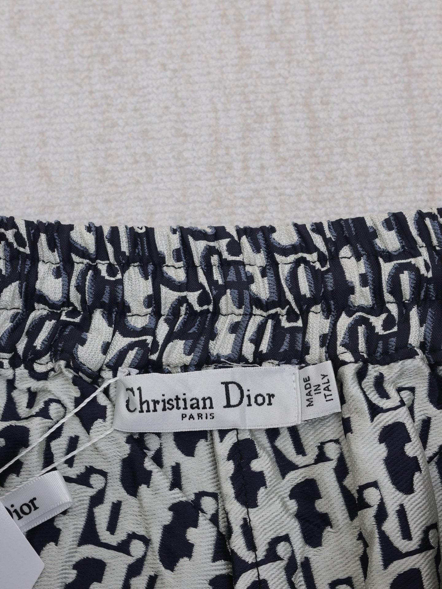 Dior Gold Taffeta Jacquard Oblique Shorts – 2025