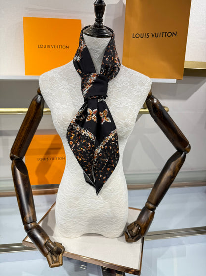 Louis Vuitton 18 Momme Silk Twill Square Scarf – 2025 Spring Collection