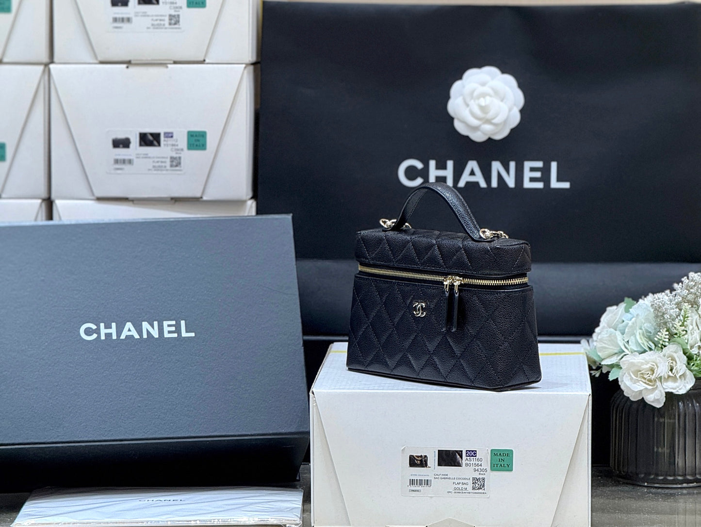 Chanel 25C Small Logo LP Lunchbox Bag – Spring/Summer Collection