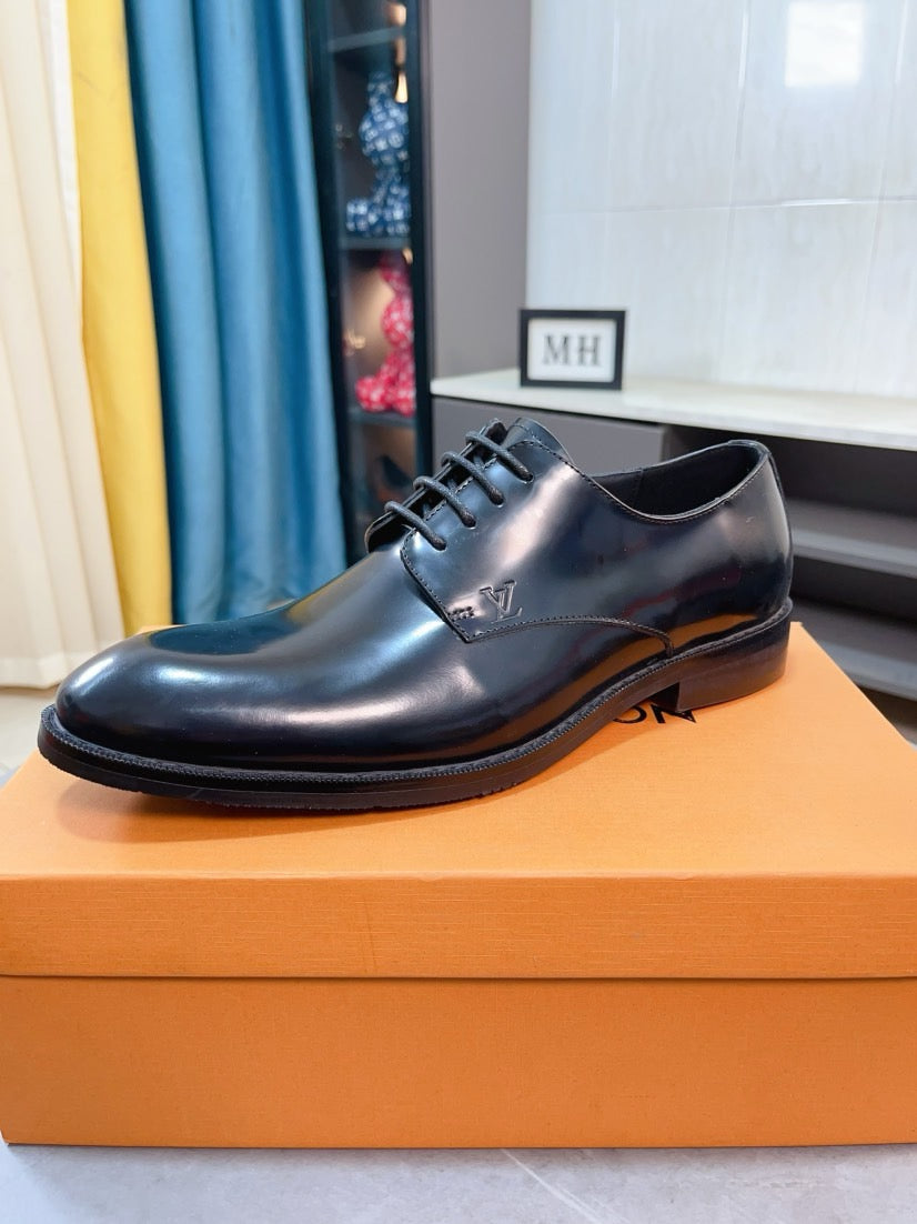 Louis Vuitton Men's Business Casual Leather Shoes