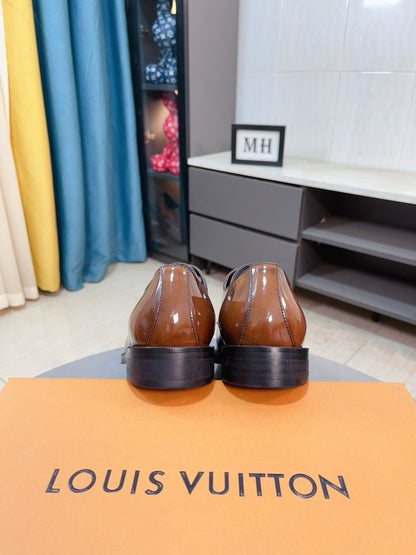 Louis Vuitton Men's Business Casual Leather Shoes