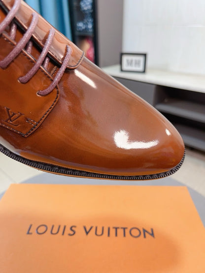 Louis Vuitton Men's Business Casual Leather Shoes