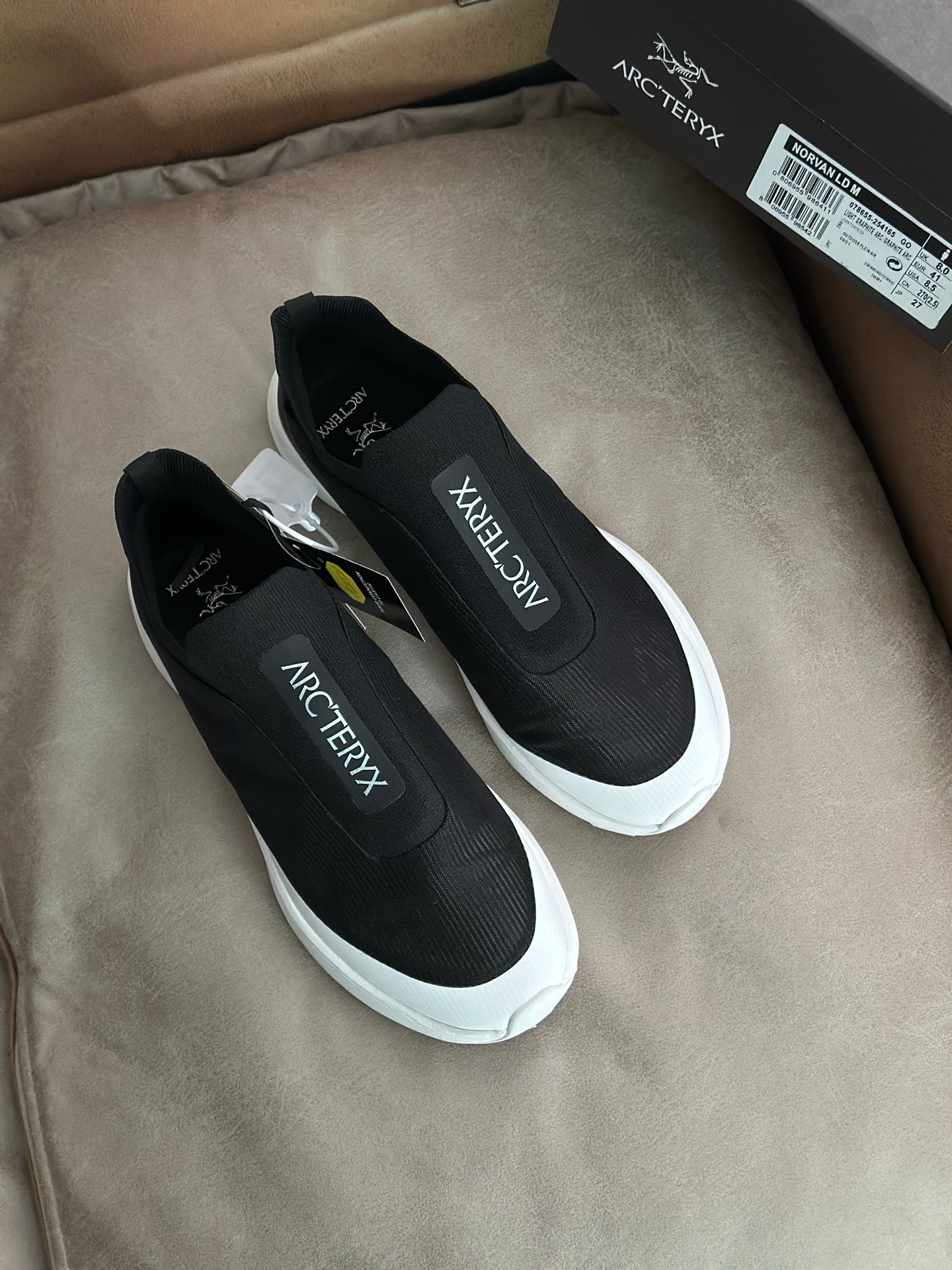 Arc'teryx Norvan SL Breathable Hiking Shoes – Summer Collection