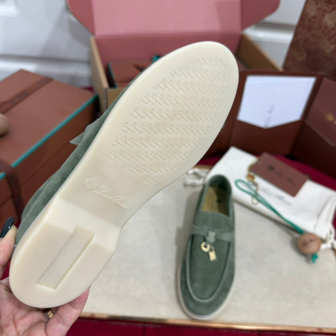 Loro Piana Summer Charms Walk Kids Moccasin Loafers – Kids Collection