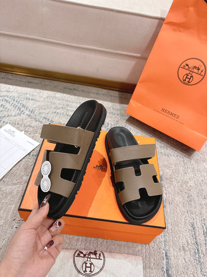 Hermès Chypre Leather Slides