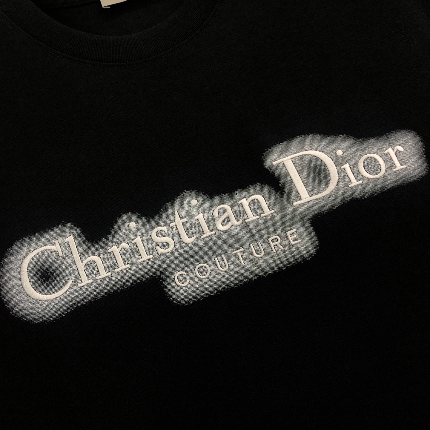 Dior Embroidered Logo Crewneck T-Shirt – 2026SS