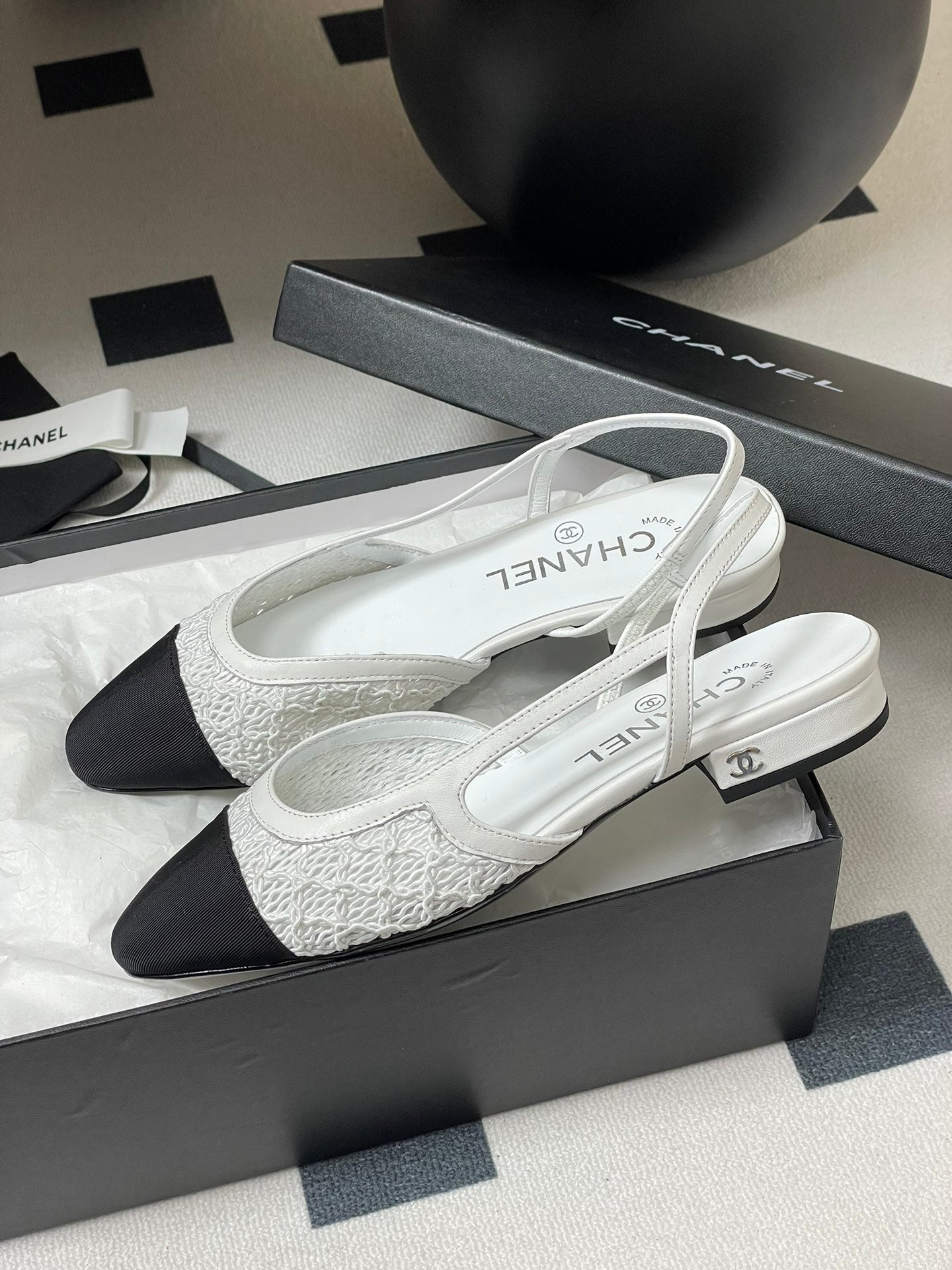 Chanel Lace Mesh Two-Tone Slingback Sandals – 2025 Spring Collection
