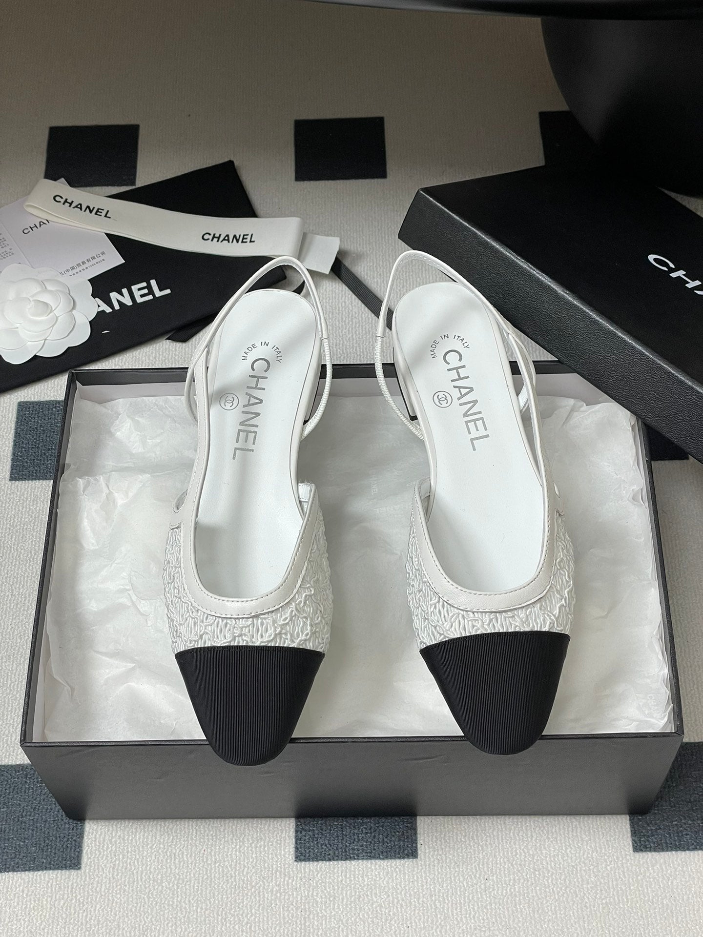 Chanel Lace Mesh Two-Tone Slingback Sandals – 2025 Spring Collection