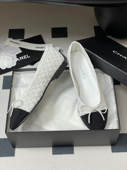 Chanel Lace Mesh Bow Ballet Flats – 25P Early Spring Collection