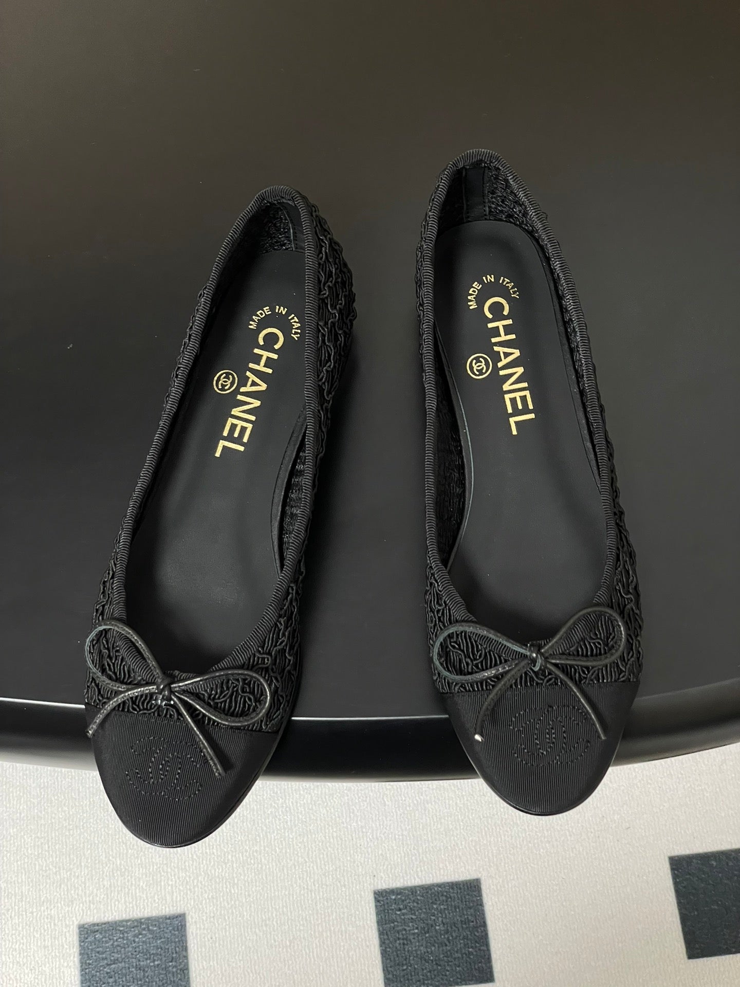 Chanel Lace Mesh Bow Ballet Flats – 25P Early Spring Collection