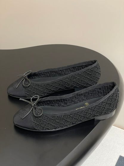 Chanel Lace Mesh Bow Ballet Flats – 25P Early Spring Collection