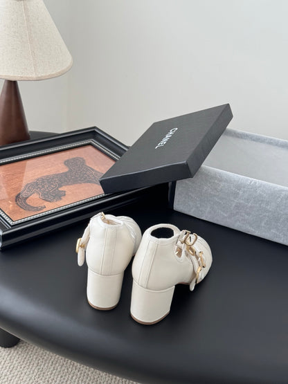 Chanel 25S Runway Mary Jane Flats