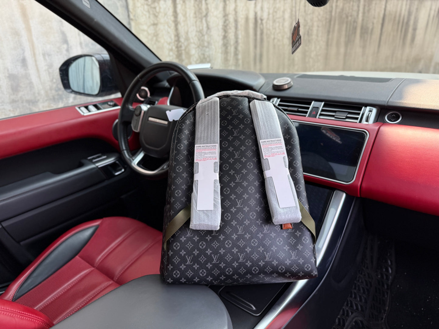 Louis Vuitton Multipocket Backpack M45455