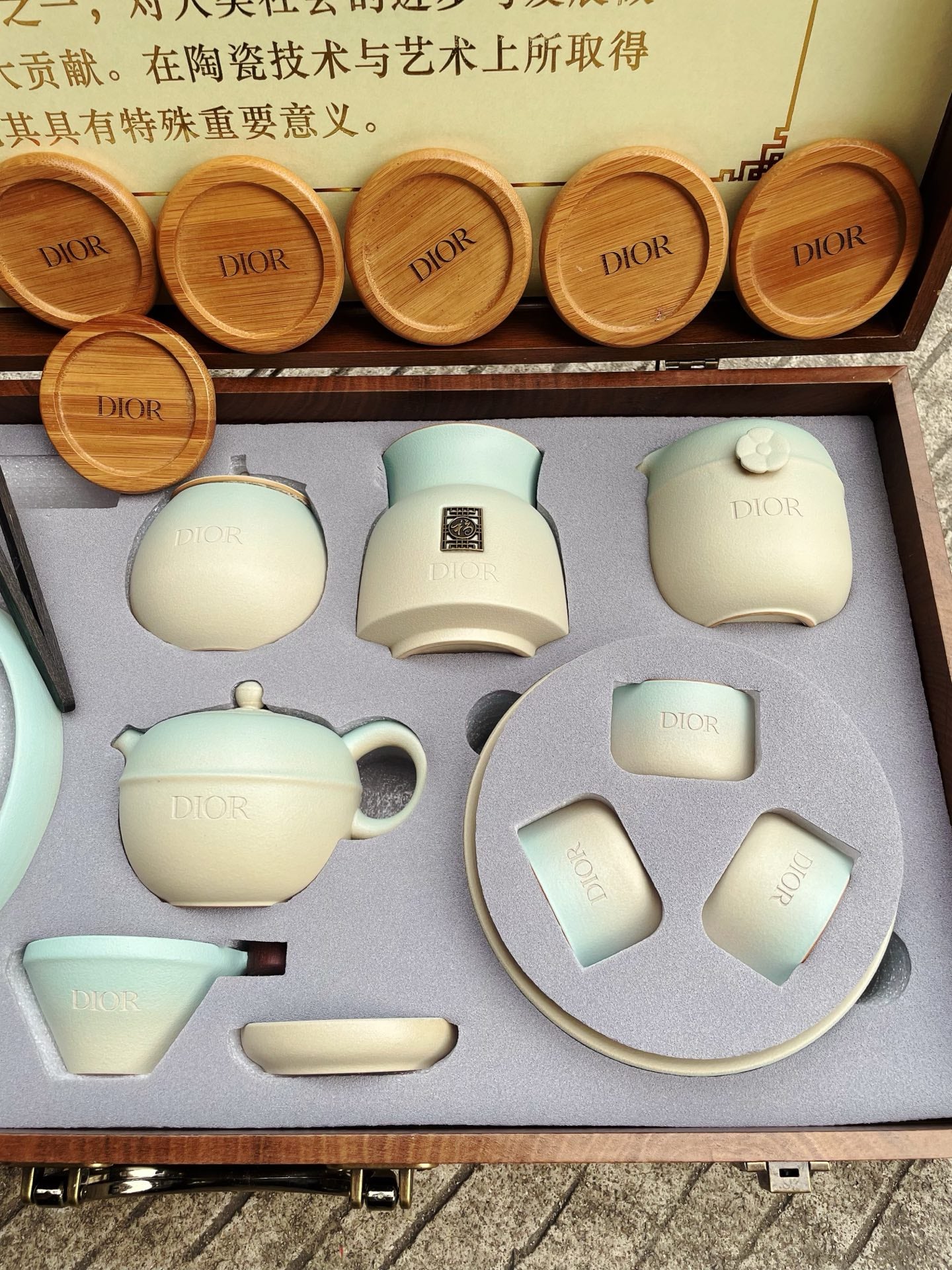 Dior Luxury Kungfu Tea Set